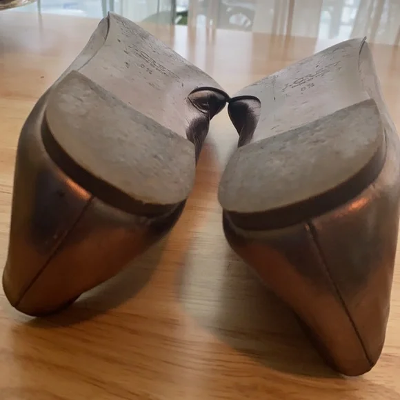 J Crew Metallic Leather Ballet Flats with Bow Accent - Picture 4 of 16